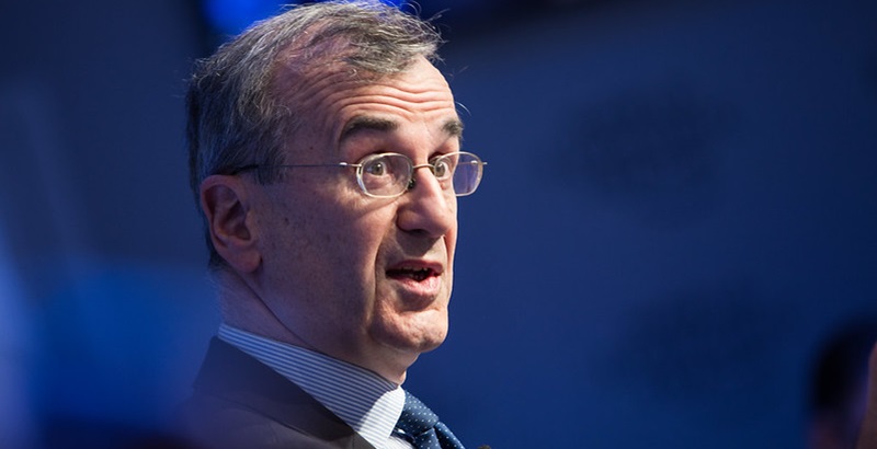 flèche haut hausse assurance vie
